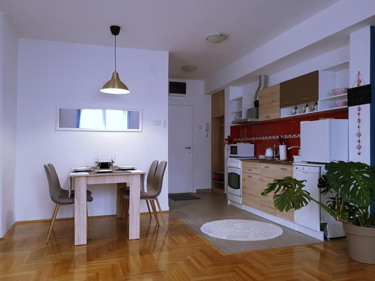 Ferienwohnung Konstantin Lux Subotica Exterior foto